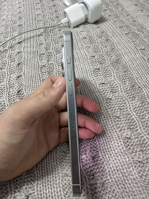 Iphone 16 pro max в идеальном новом состояний