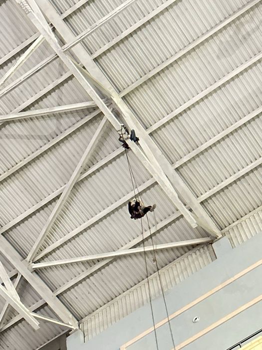 Альпинисты, высотники, верхолазы