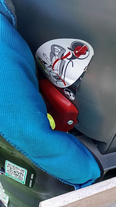 Scaun auto Britax cu sistem isofix