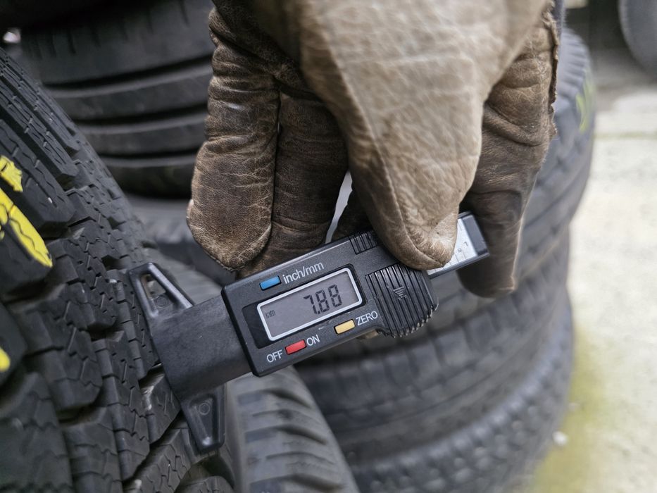 4бр Като нови зимни гуми 215 60 17 - Bridgestone- DOT 2024
