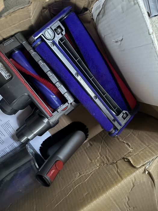 Aspirator dyson v11 full