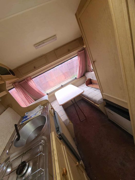 Caravana recent adusa din anglia