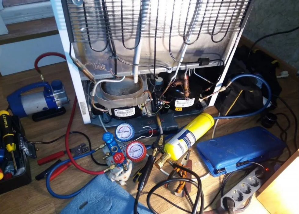 Ремонт холодильников