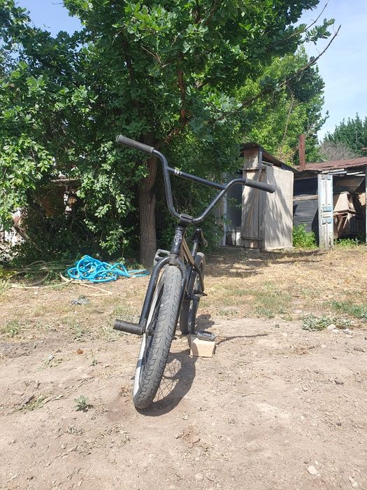 Трюковой велосипед  BMX
