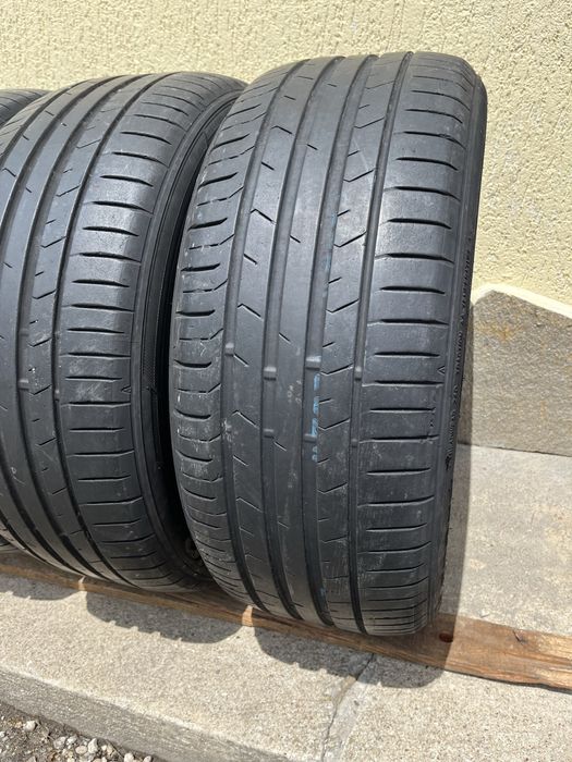 4 бр. летни гуми 215/50/17 Toyo DOT 3618 5 mm