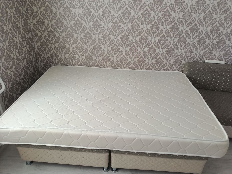 Матрас 2м×1.5м- 18000