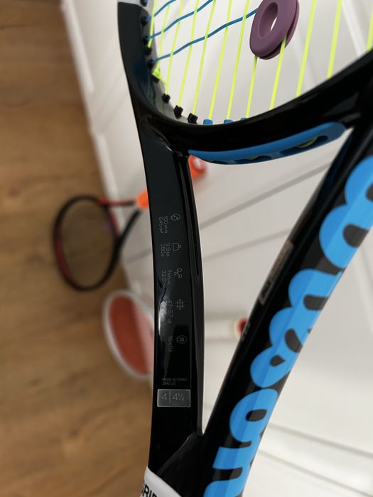 Тенис ракети Wilson - Ultra v3, Shift v1