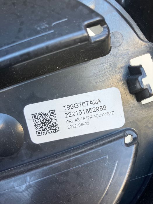 Grila Nissan Pathfinder