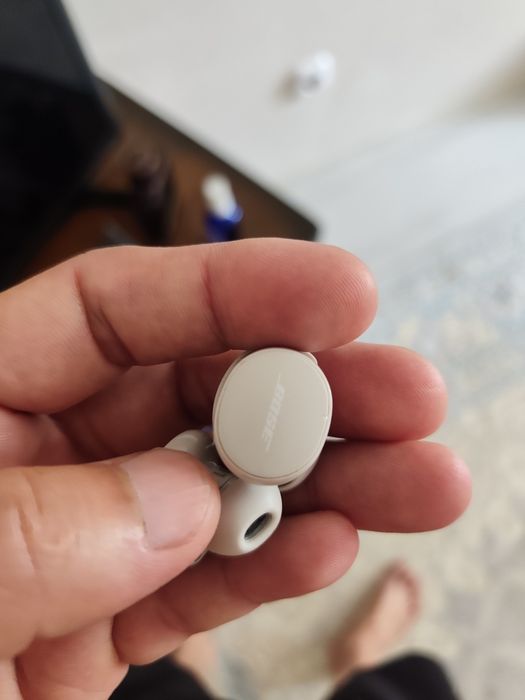 Продам без проводные наушники BOSE