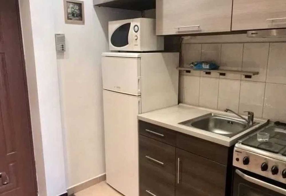 Дава се под наем Едностаен апартамент в Пловдив, Христо Смирненски - 34 кв.м за 229.5 € - Снимка #2