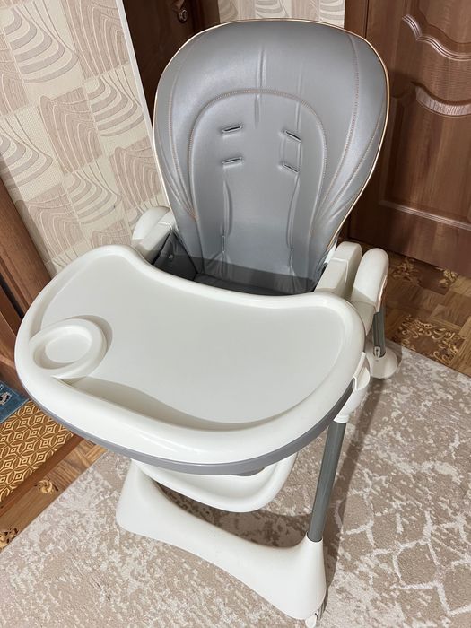 Продам стульчик для кормления