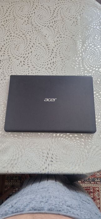 Продам ноутбук для работы