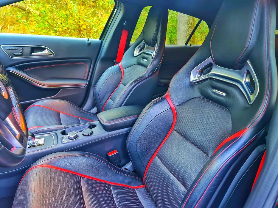 Mercedes GLA 45 AMG 114.000km,Benzina2.0/365cp*4Matic,FULL,RECARO