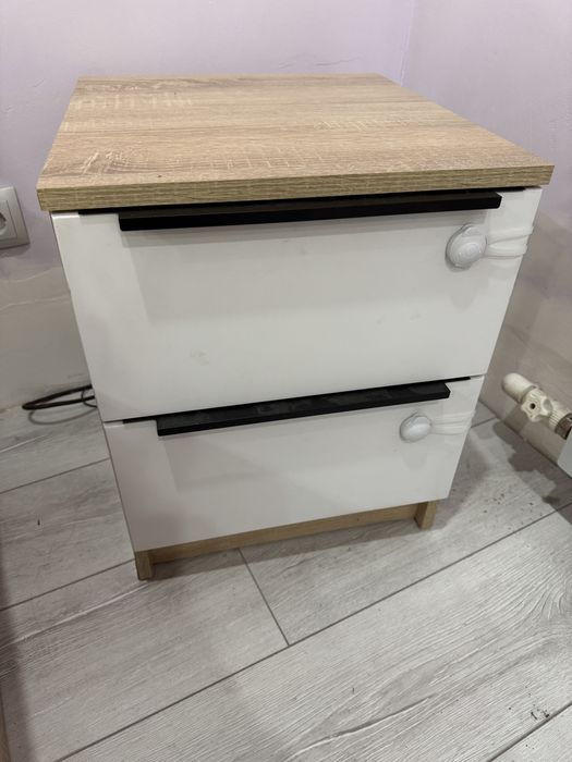 Продам спальный гарнитур