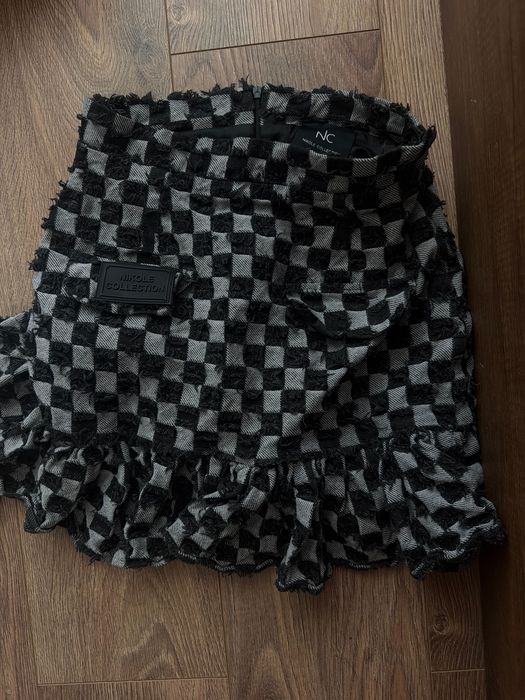 Пола Nicole Collection