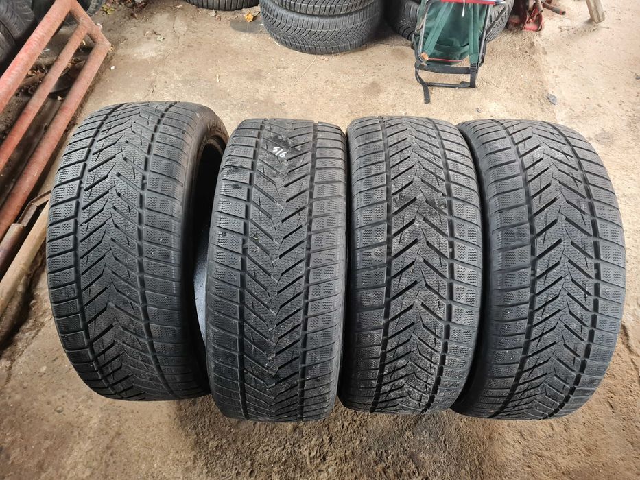Зимни гуми 265 40 21