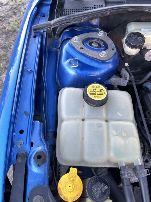 Продам Mazda Axela, 2004года