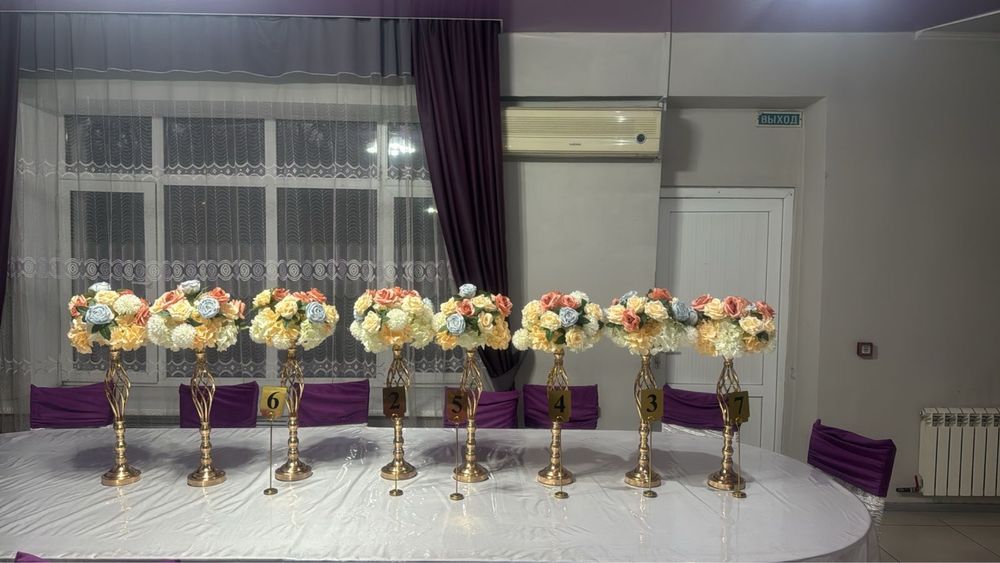 Стойки для цветов. Подставка декоративная для цветов