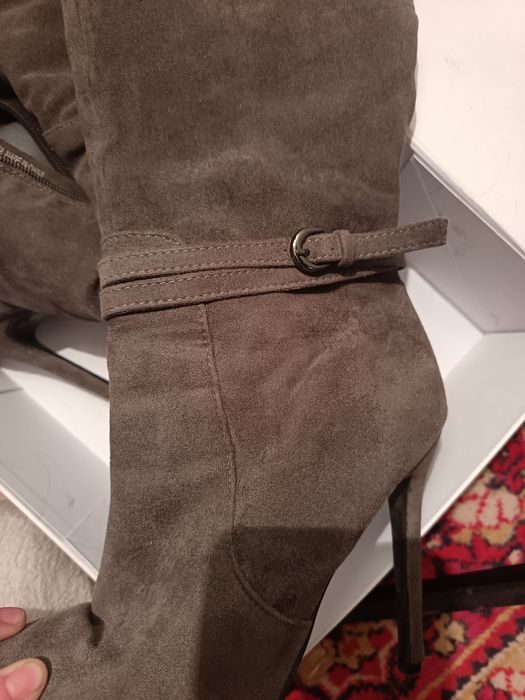 Продам ботфорты шикарные