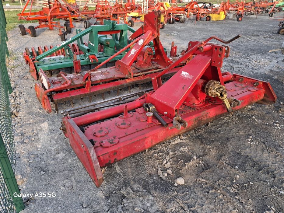 Grapa rotativa dupa tractor