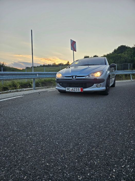 Dezmembrez Peugeot 206 CC. Interior Piele, Plafon Funcțional