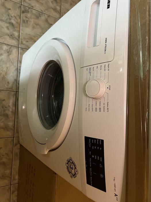 Mașina de spălat rufe Heinner