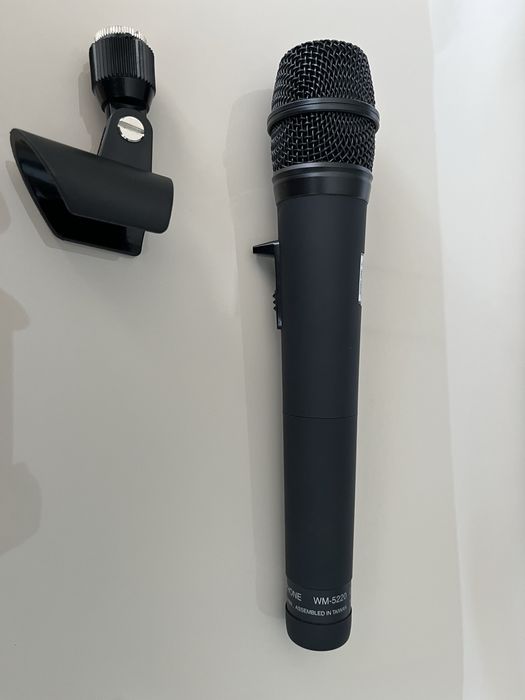 TOA WM-5220 UHF Wireless ръчен безжичен микрофон