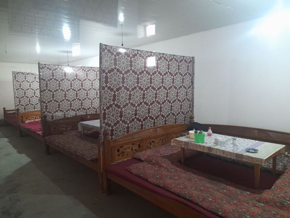 Hovli sotiladi 9sotik