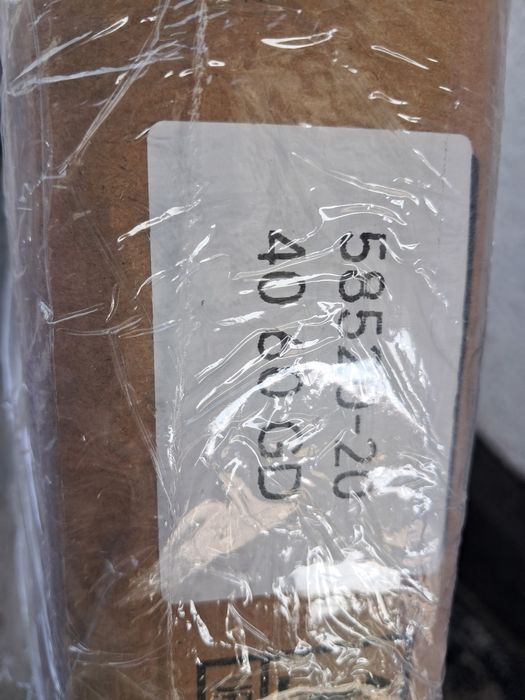 Люстра потолочная.