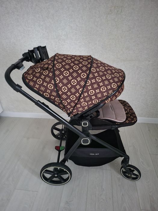 Коляска в отличном состоянии