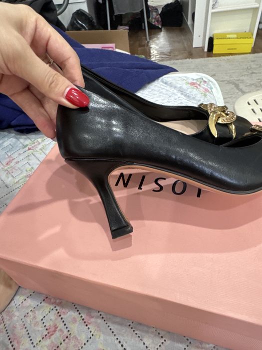 Продам новые туфли