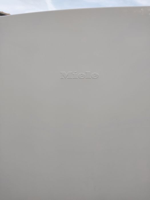 XXL огромен фризер Миеле Miele No Frost с 8 чекмеджета Made in Germany 2години Гаранция!