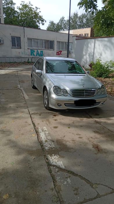 MERCEDES-BENZ C-Class 2005 — imagine 2
