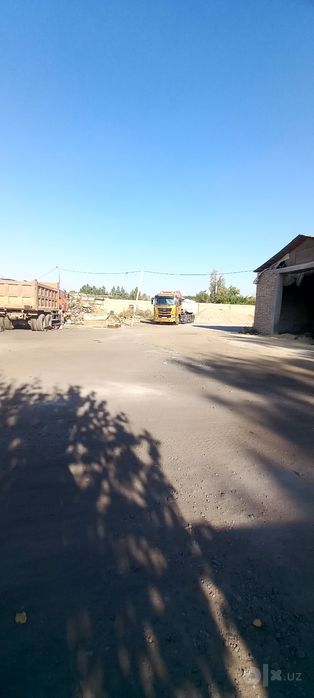 Сурум у дороги 70 соток участок
