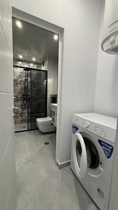 Дава се под наем Двустаен апартамент в Бургас, Славейков - 56 кв.м за 478.38 € - Снимка #5