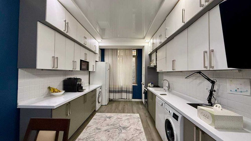 Продам 3-х комнатную с ремонтом(80кв.м).Новостройка.Паркентский