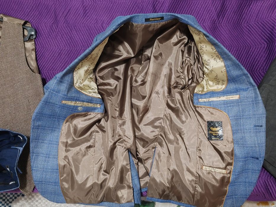 Мужской костюм тройка