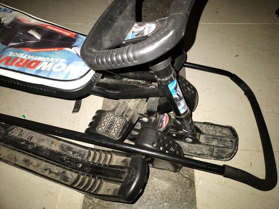 Продам снегодат на колесах