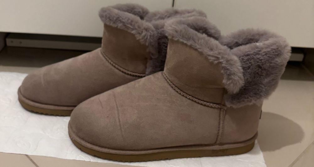 Стилни нови зимни обувки