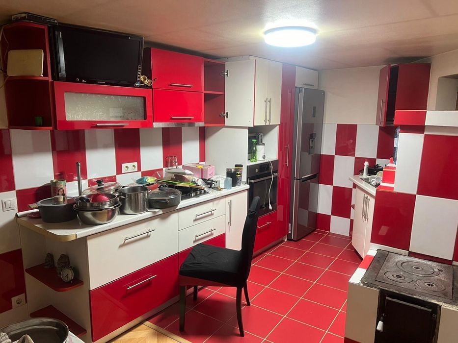 Casă deosebită de vânzare – Pietrari, județul Vâlcea