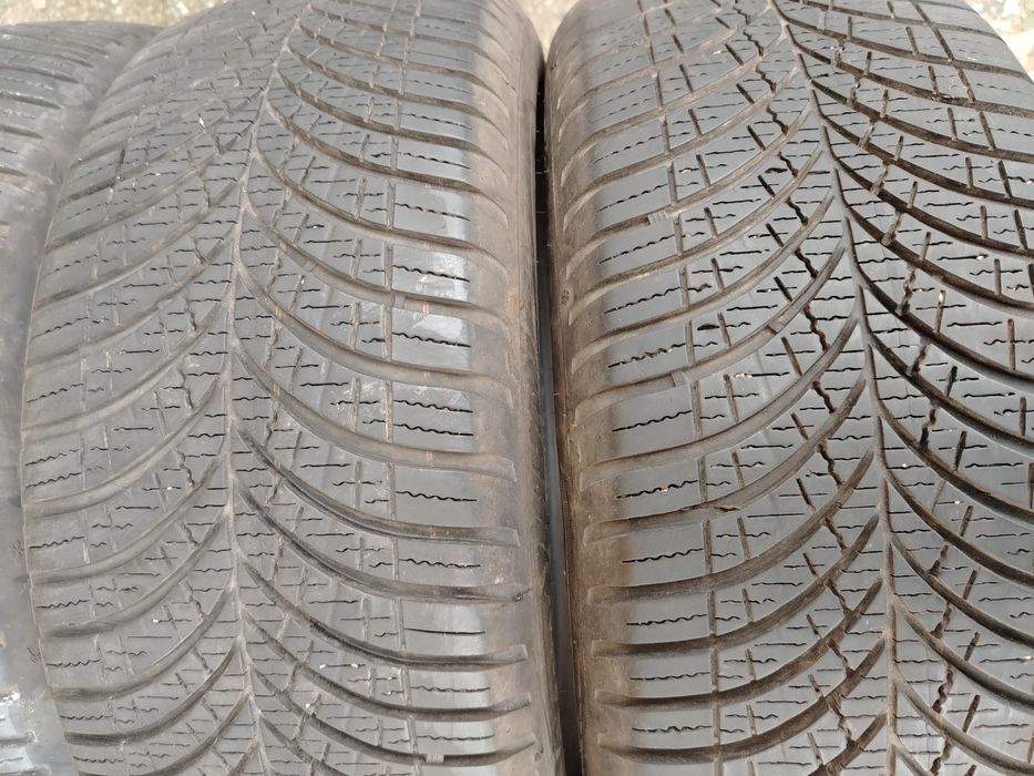 Гуми 4 броя 205/45/17