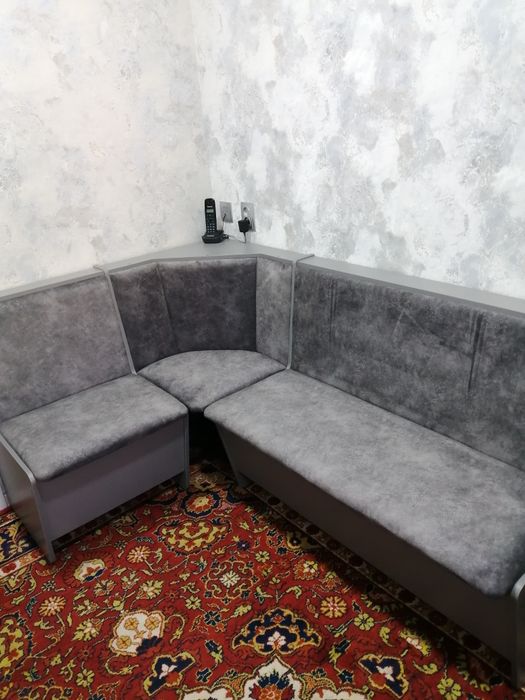 Кухонный уголок на заказ.