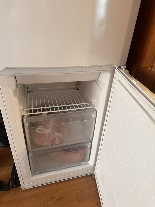 Холодильник BOSCH