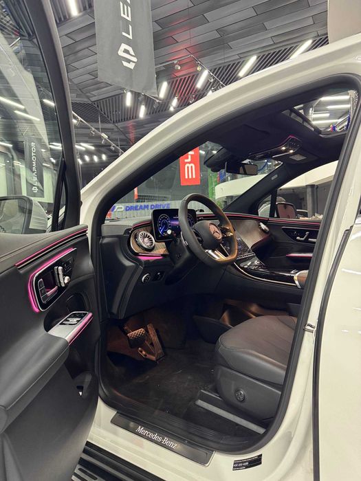 Mercedes-Benz EQE SUV 500