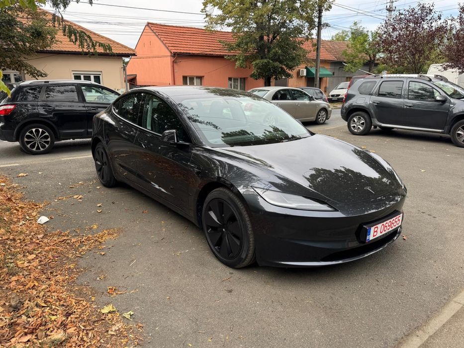 De inchiriat Tesla Model 3 / Model Y pentru Uber Bolt – Oradea