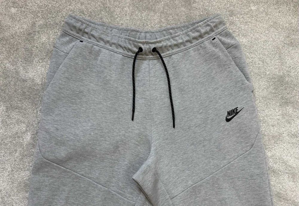 #EDITIE LIMITATĂ# Nike Tech Fleece Full Gri - Verificare Colet