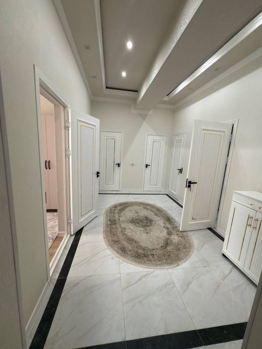 Срочно здаеться квартира в аренду чирчике районе 500тка горпарк