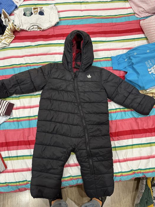 Космонавт и зимни дрешки