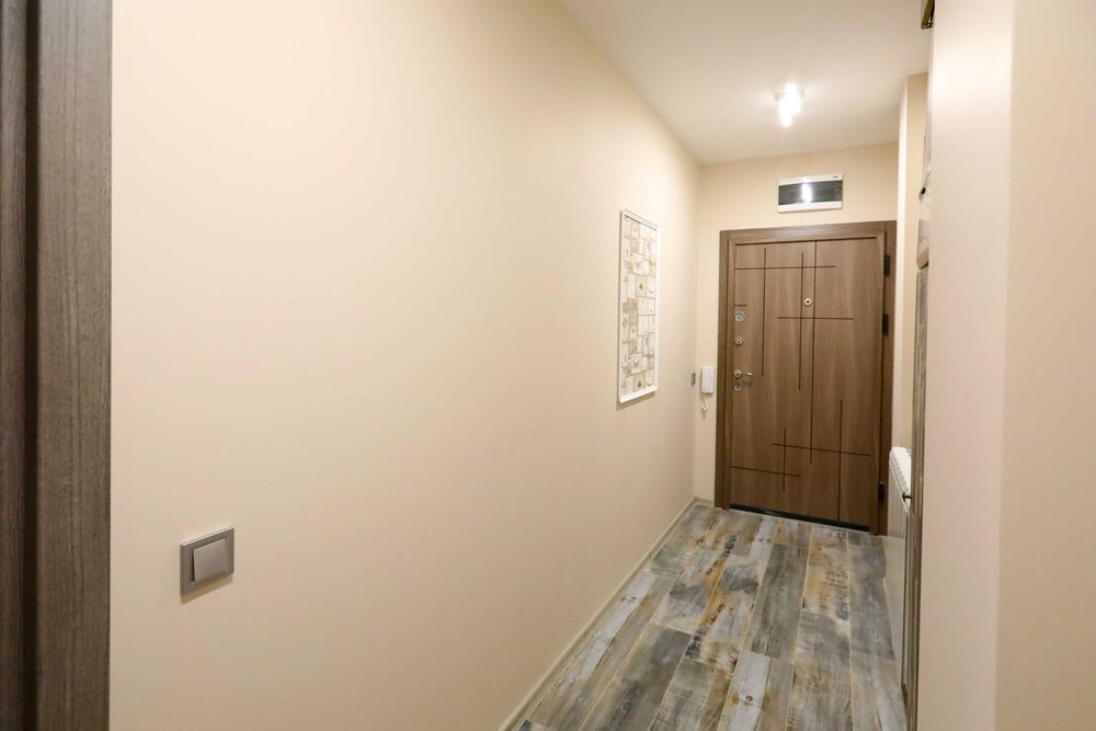 Дава се под наем Тристаен апартамент в Враца, Промишлена зона - Изток - 120 кв.м за 509.49 € - Снимка #2