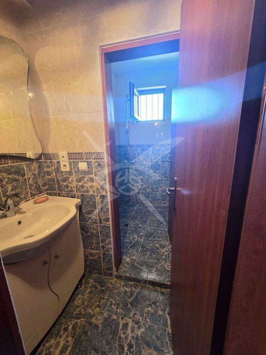 Тристаен апартамент - кв. Христо Смирненски - 11884781